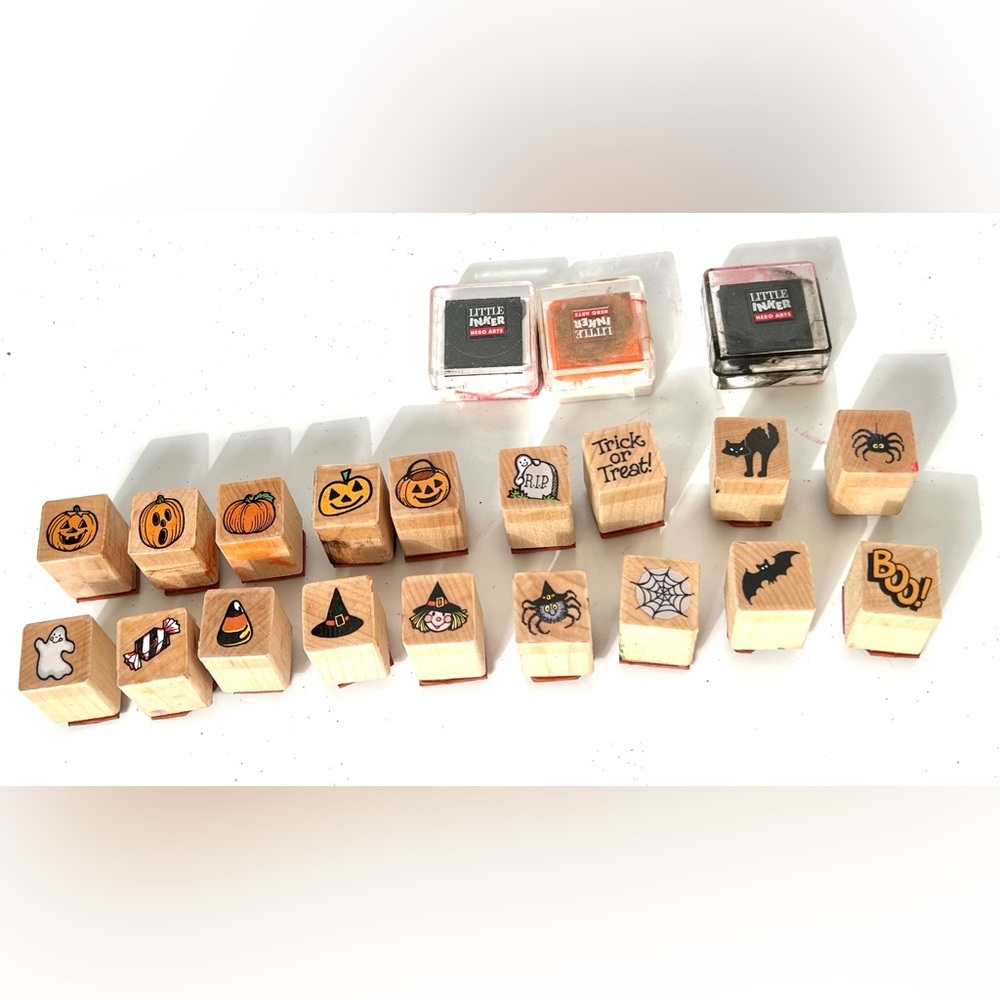 HERO Arts Vintage Ink & Stamp Woodblock Rubber Stamps & ink pads